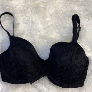 32DDD Victoria Secret Bra